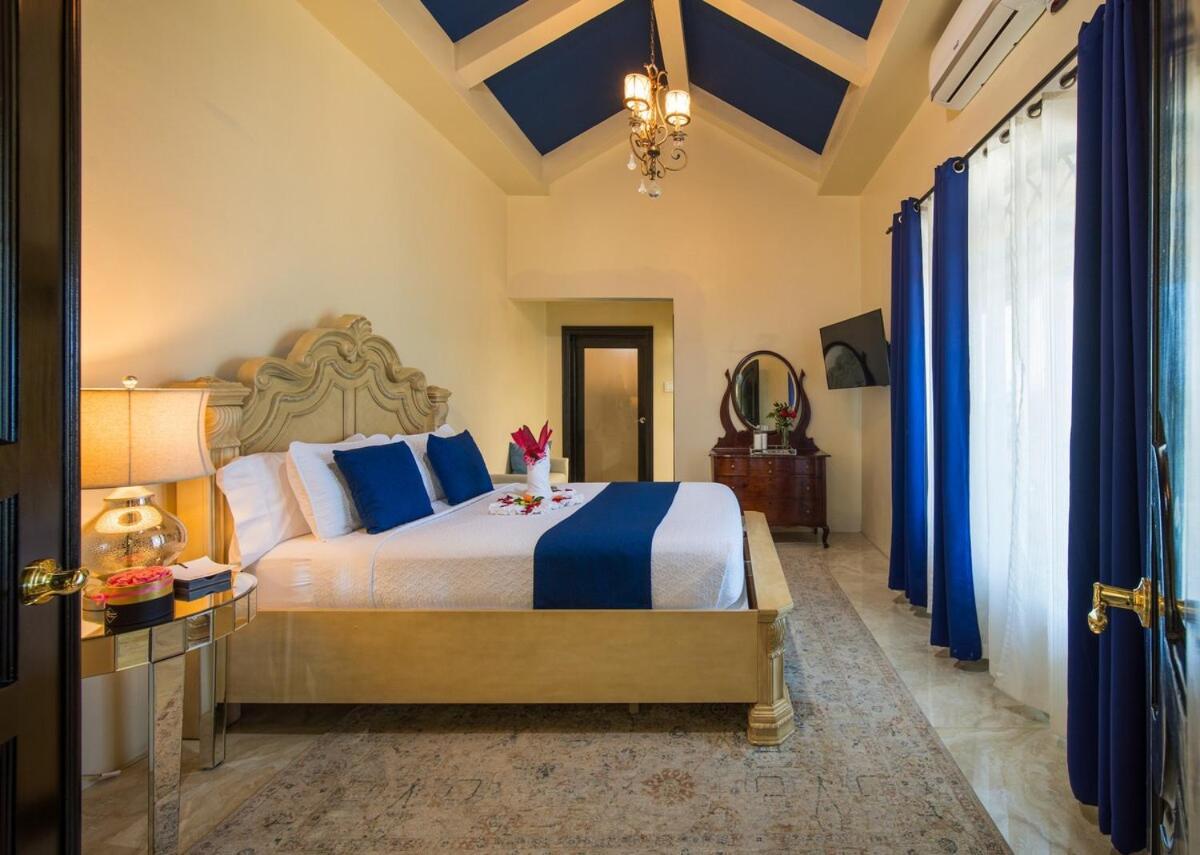 Villa Mimosa Jamaica Exclusive Luxury Stay- Resort Vibe Discovery Bay Eksteriør billede