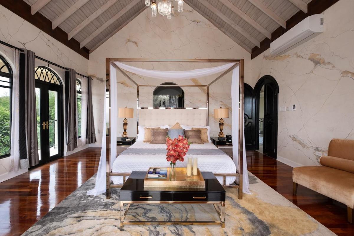 Villa Mimosa Jamaica Exclusive Luxury Stay- Resort Vibe Discovery Bay Eksteriør billede
